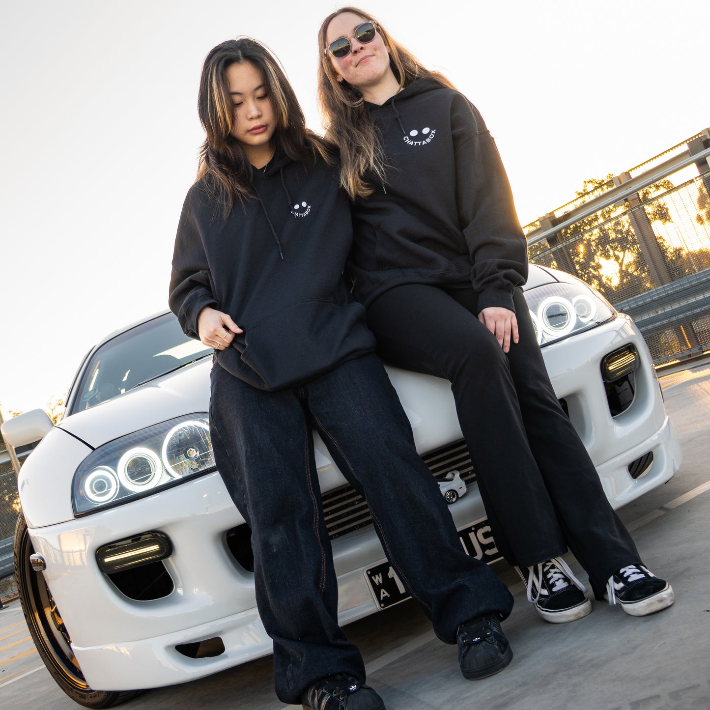 WUNDUN HOODIE